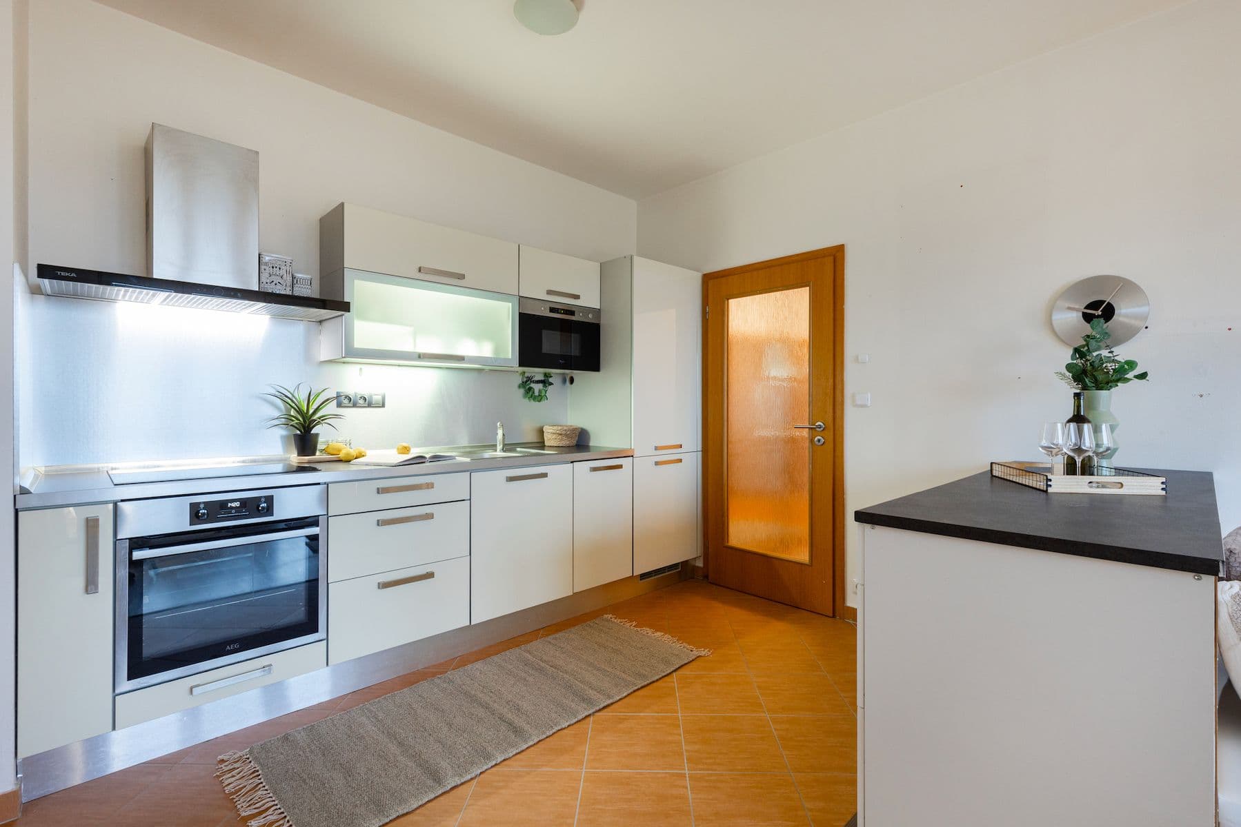 Predaj bytu 3-izbový 83 m², Na Výrovně, Praha, Praha Predaj bytu 3-izbový 83 m², Na Výrovně, Praha, Praha