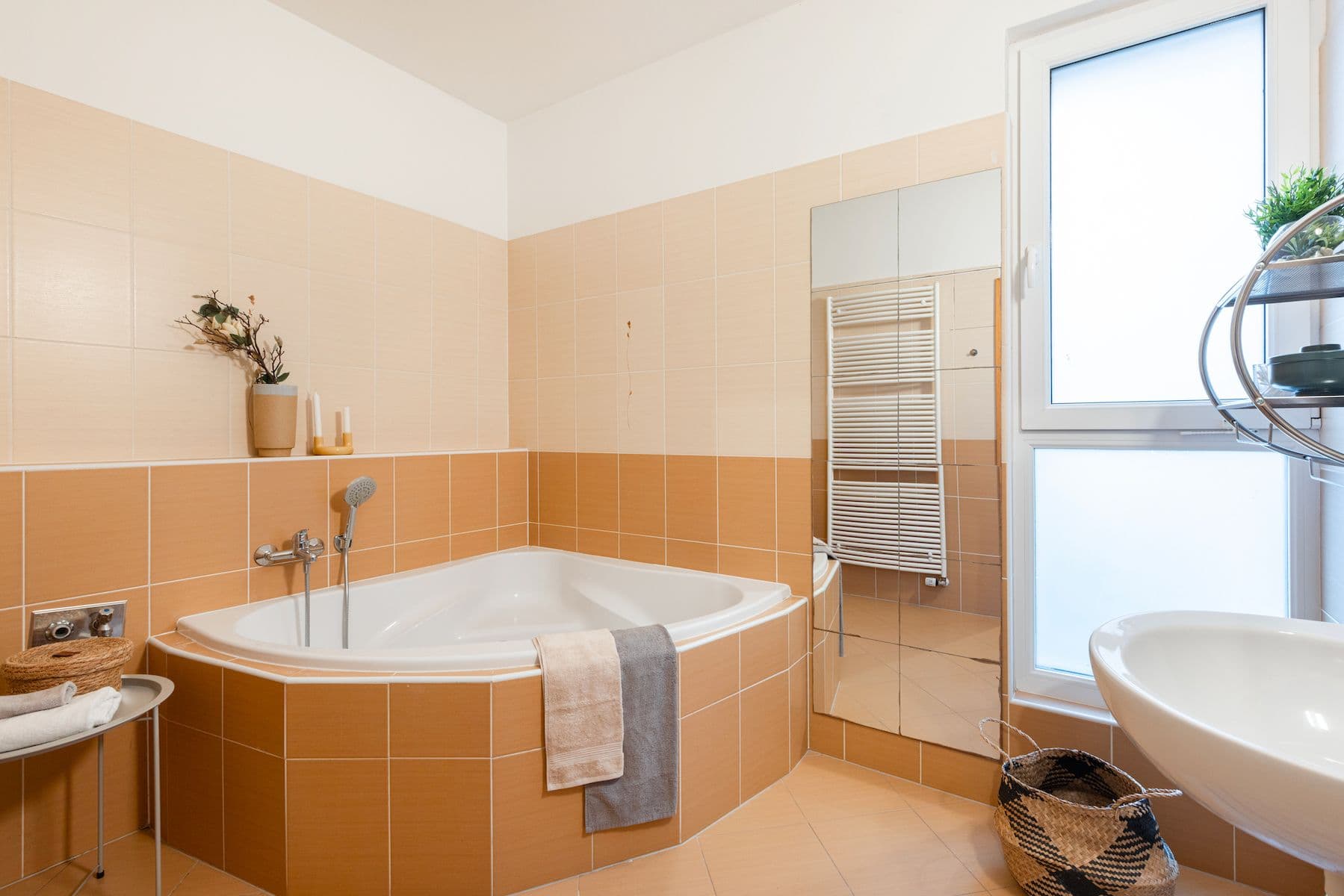 Predaj bytu 3-izbový 83 m², Na Výrovně, Praha, Praha Predaj bytu 3-izbový 83 m², Na Výrovně, Praha, Praha