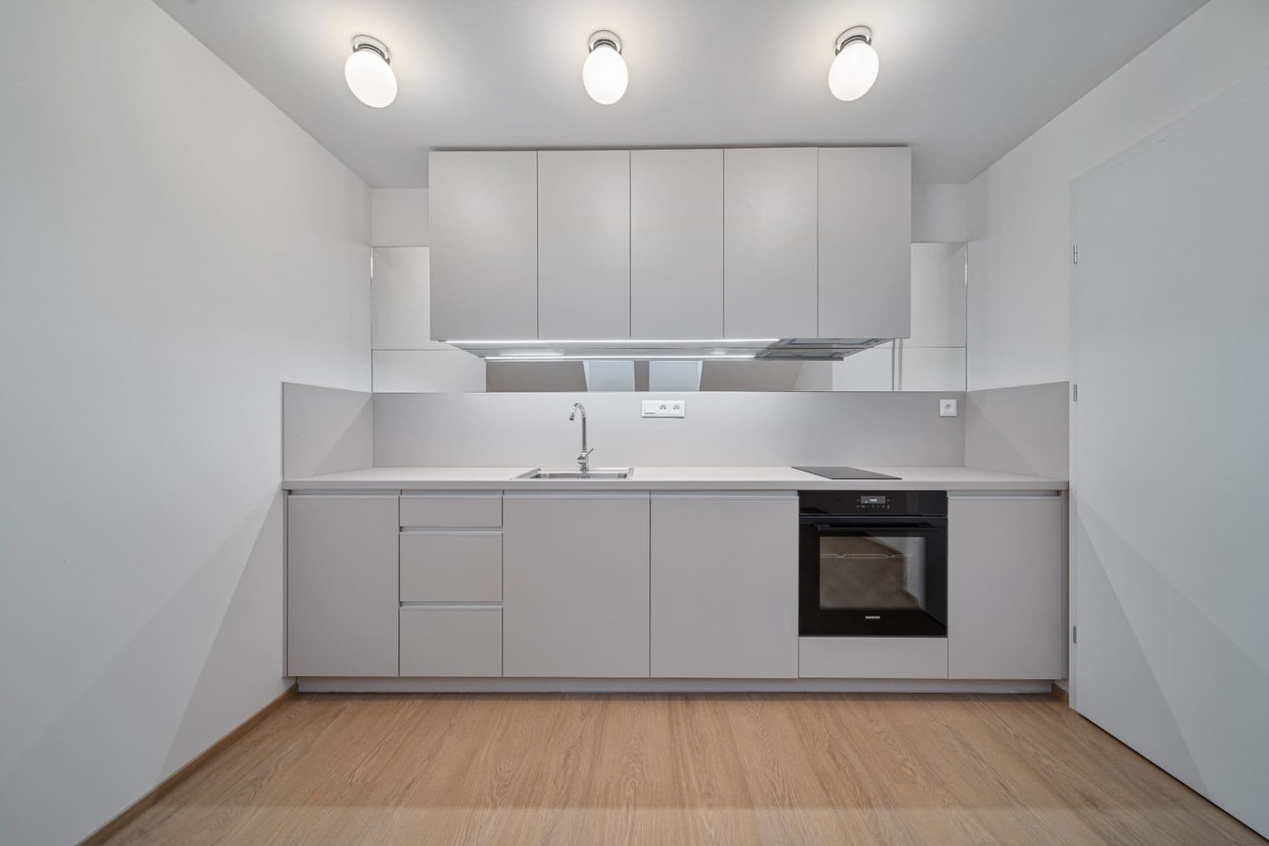 Prenájom bytu Garsoniéra 25 m², Antala Staška, Praha, Praha Prenájom bytu Garsoniéra 25 m², Antala Staška, Praha, Praha