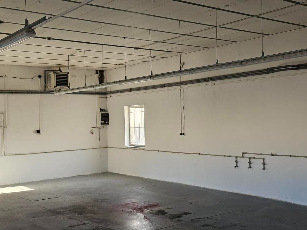 Prenájom nebytového priestoru 242 m², Petrovická, Krnov, Moravskoslezský kraj Prenájom nebytového priestoru 242 m², Petrovická, Krnov, Moravskoslezský kraj