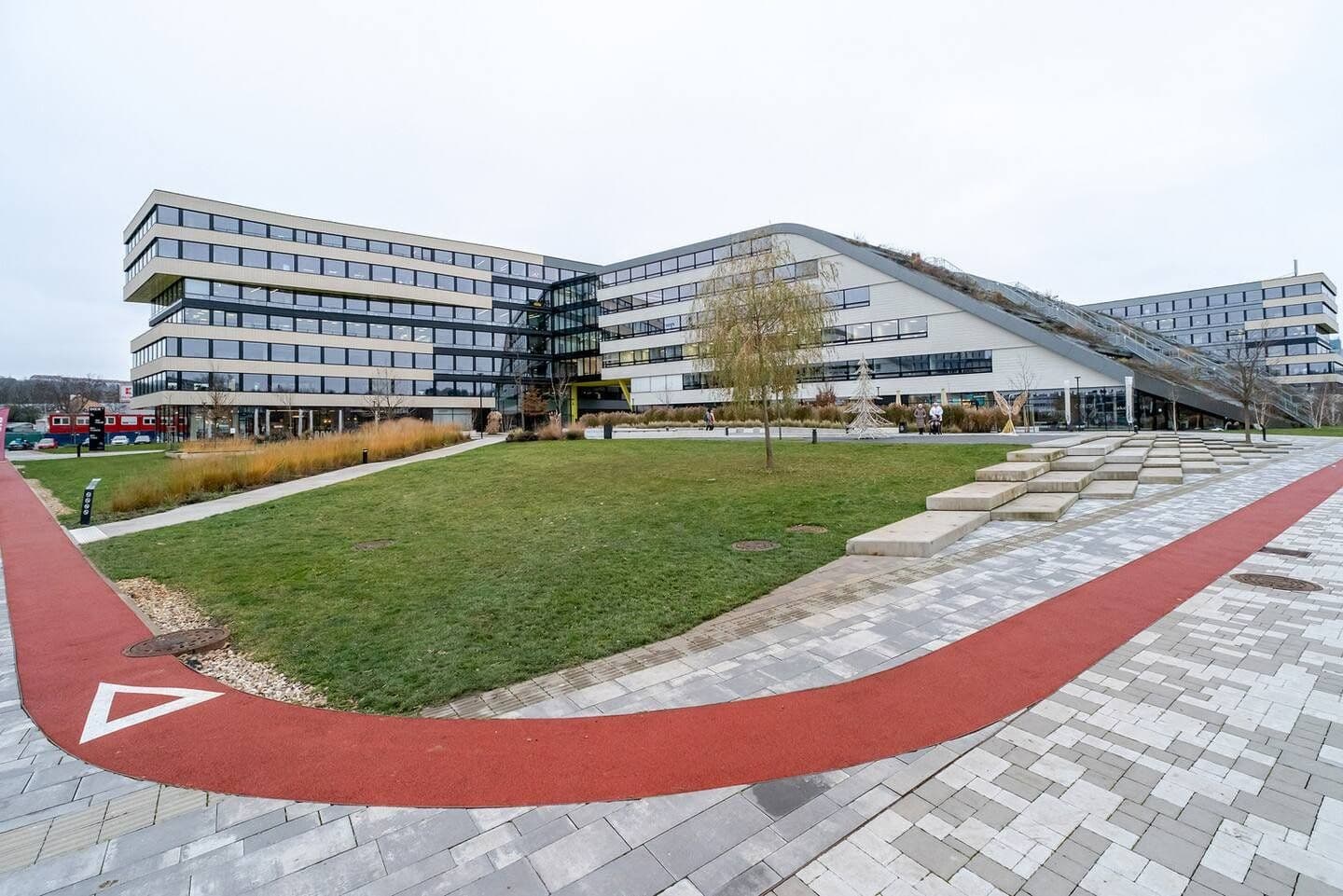 Prenájom bytu 94 m², Menclova, Praha, Praha Prenájom bytu 94 m², Menclova, Praha, Praha