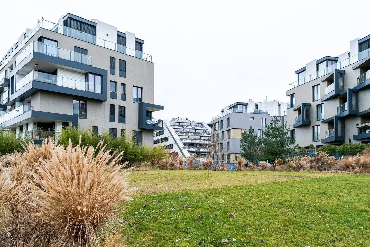 Prenájom bytu 94 m², Menclova, Praha, Praha Prenájom bytu 94 m², Menclova, Praha, Praha