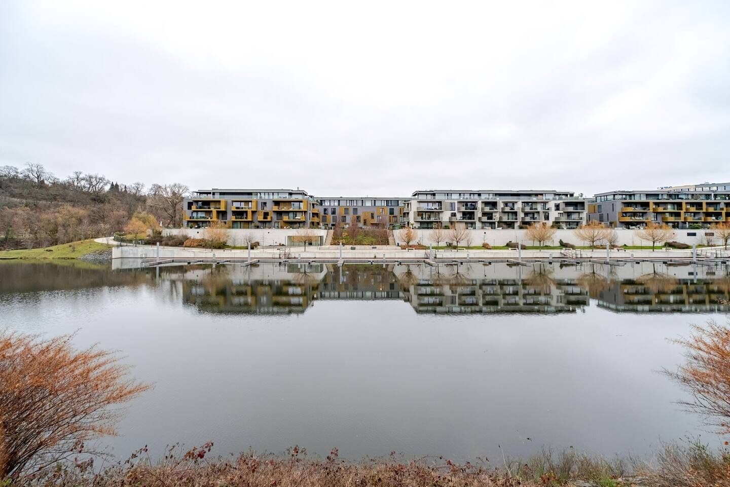 Prenájom bytu 94 m², Menclova, Praha, Praha Prenájom bytu 94 m², Menclova, Praha, Praha