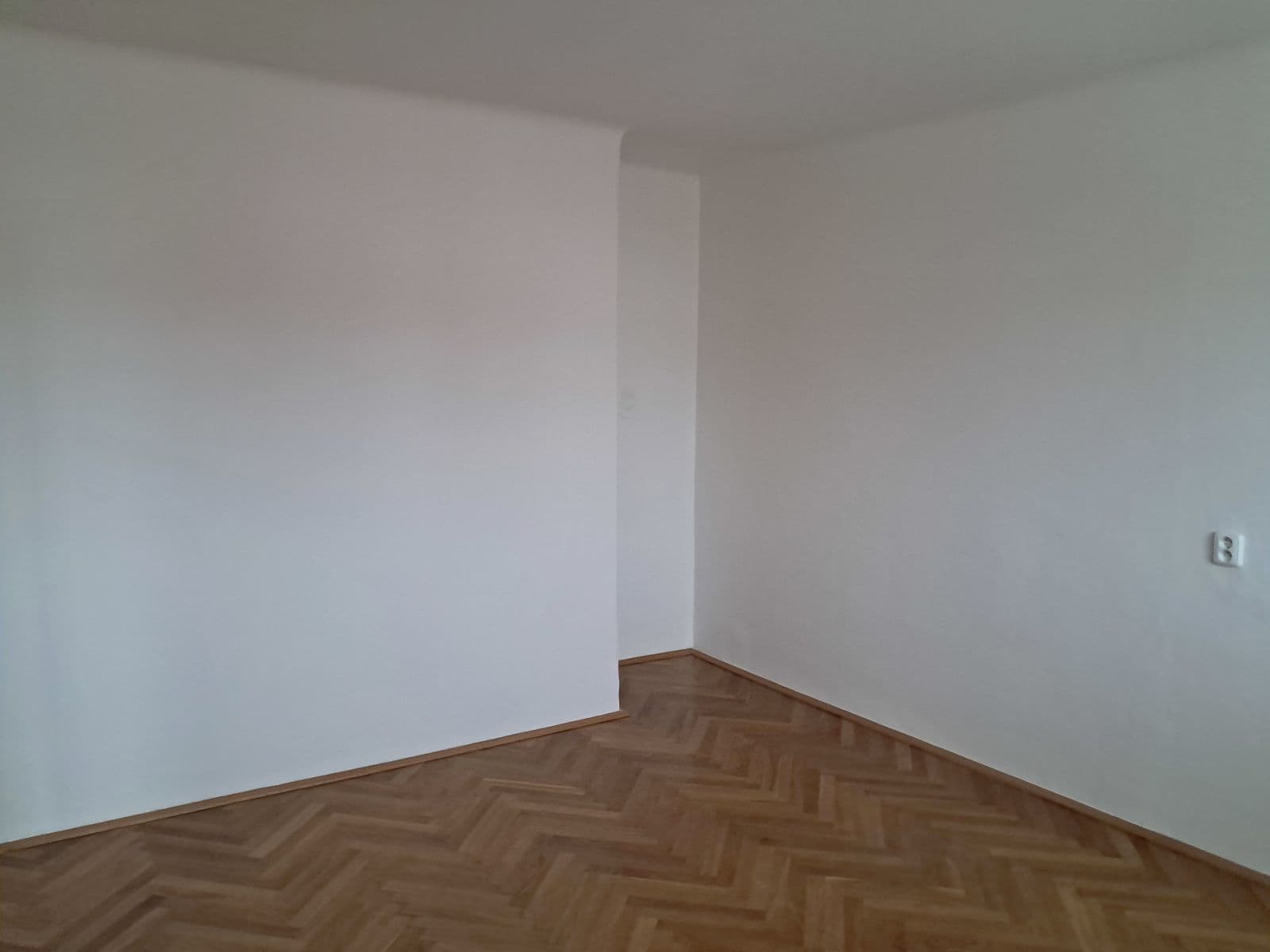 Prenájom bytu 2-izbový 64 m², Srbská, Brno, Jihomoravský kraj Prenájom bytu 2-izbový 64 m², Srbská, Brno, Jihomoravský kraj