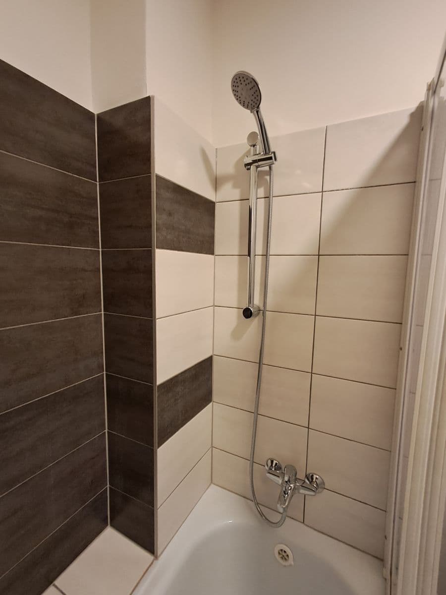 Prenájom bytu 2-izbový 64 m², Srbská, Brno, Jihomoravský kraj Prenájom bytu 2-izbový 64 m², Srbská, Brno, Jihomoravský kraj