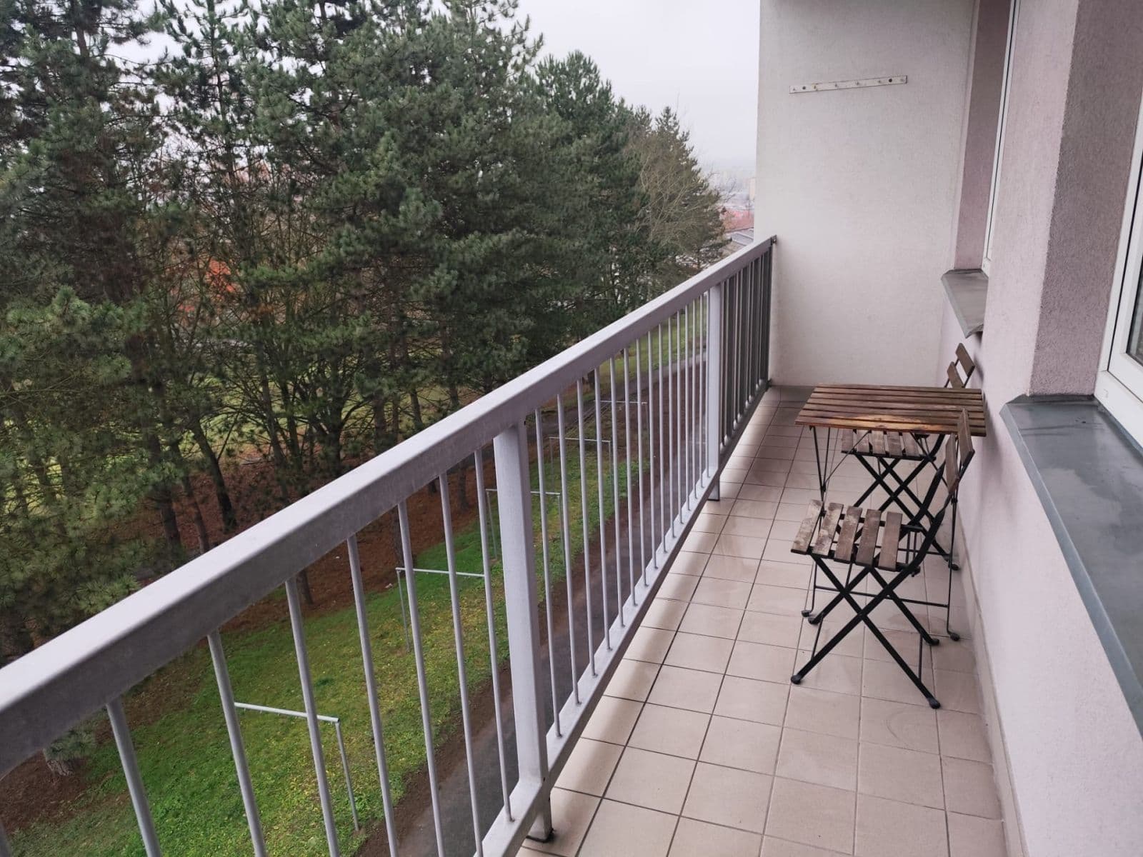 Predaj bytu 4-izbový 80 m², Kpt. Jaroše, Teplice, Ústecký kraj Predaj bytu 4-izbový 80 m², Kpt. Jaroše, Teplice, Ústecký kraj