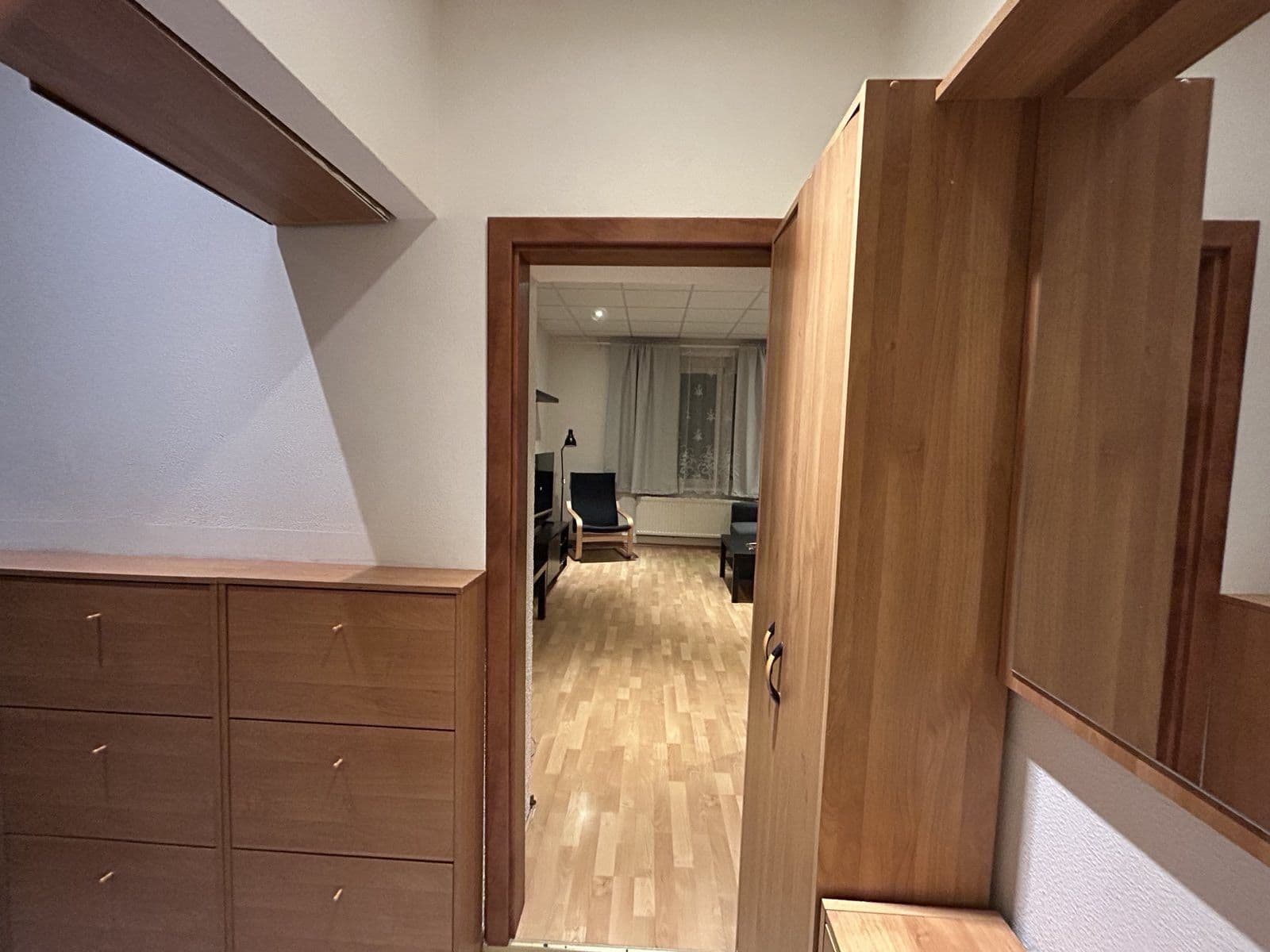 Prenájom bytu 55 m², Radhošťská, Praha, Praha Prenájom bytu 55 m², Radhošťská, Praha, Praha