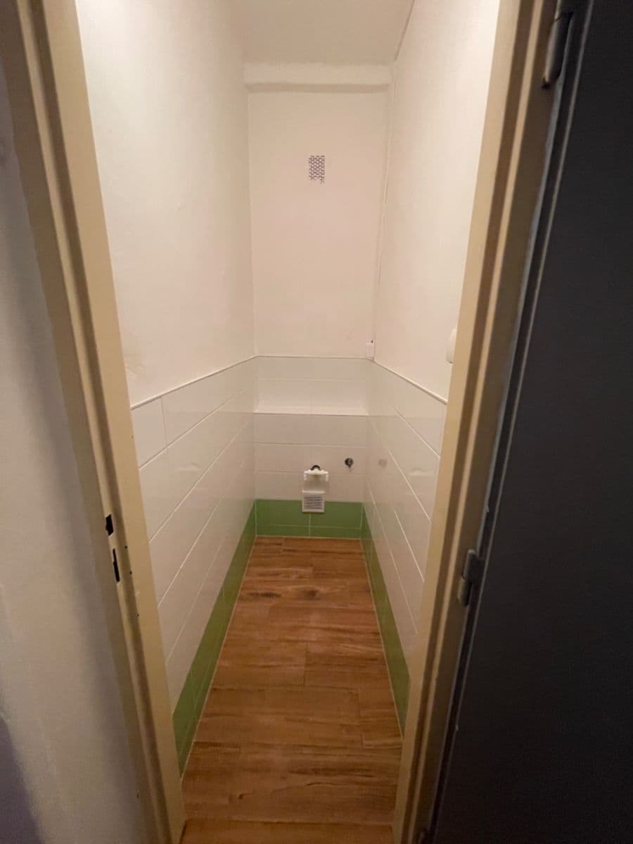 Prenájom bytu 2-izbový 74 m², Třebízského, Ústí nad Labem, Ústecký kraj Prenájom bytu 2-izbový 74 m², Třebízského, Ústí nad Labem, Ústecký kraj