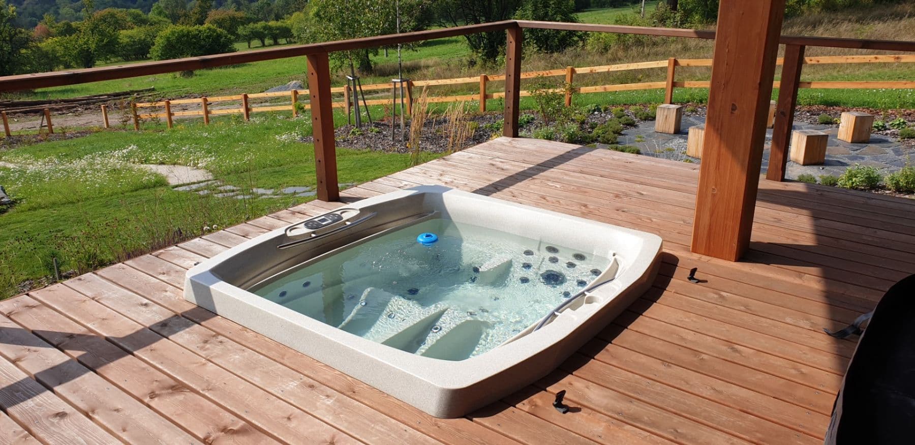 Predaj domu 385 m², pozemek 4.500 m², Václavov u Bruntálu, Moravskoslezský kraj Predaj domu 385 m², pozemek 4.500 m², Václavov u Bruntálu, Moravskoslezský kraj