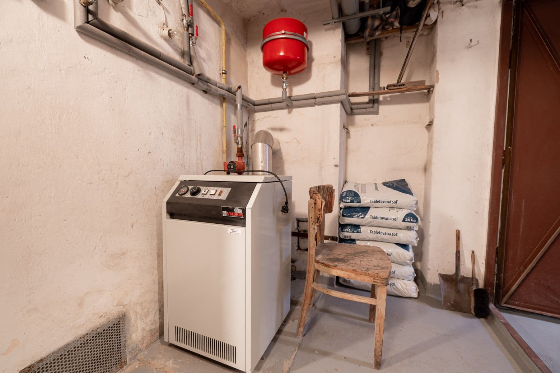 Predaj domu 183 m², pozemek 1.059 m², Na Křížku, Měšice, Středočeský kraj Predaj domu 183 m², pozemek 1.059 m², Na Křížku, Měšice, Středočeský kraj