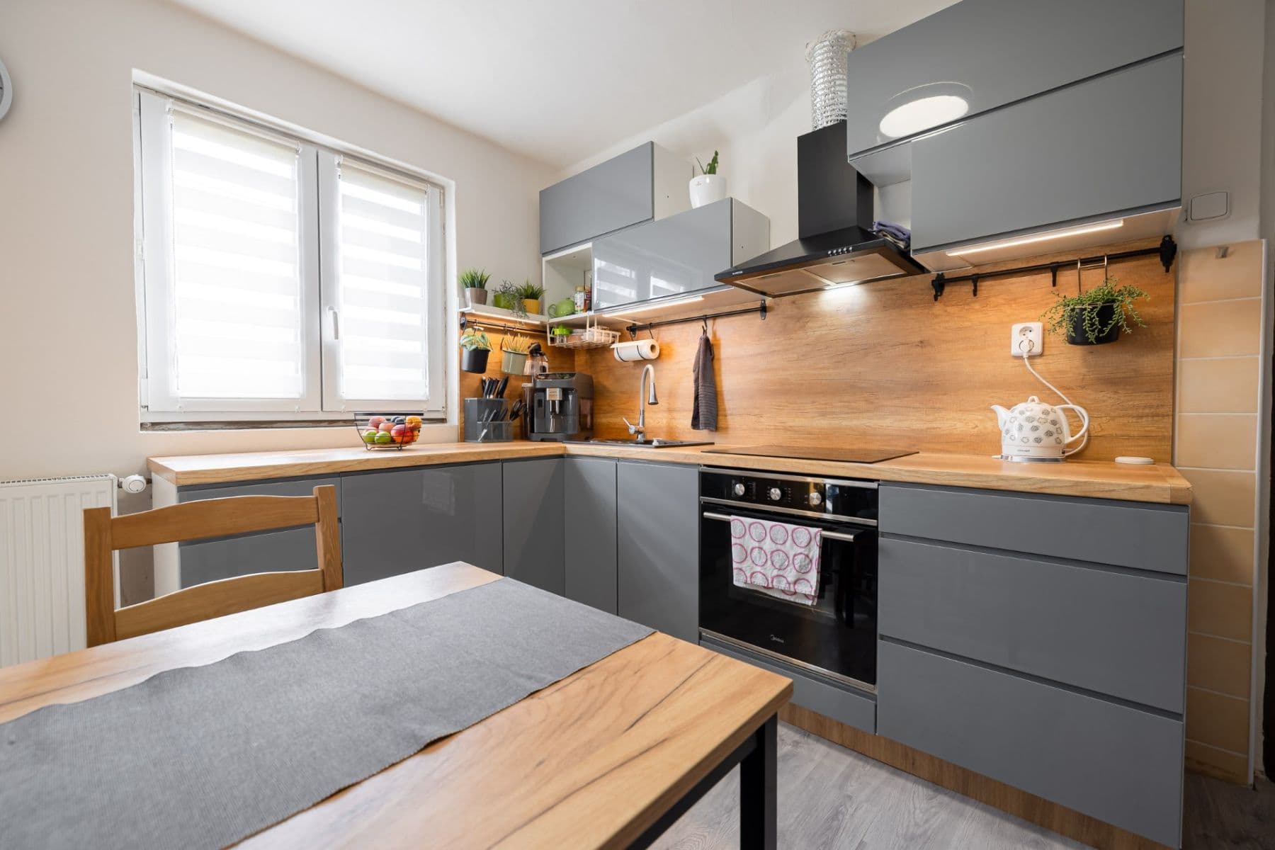 Predaj domu 183 m², pozemek 1.059 m², Na Křížku, Měšice, Středočeský kraj Predaj domu 183 m², pozemek 1.059 m², Na Křížku, Měšice, Středočeský kraj