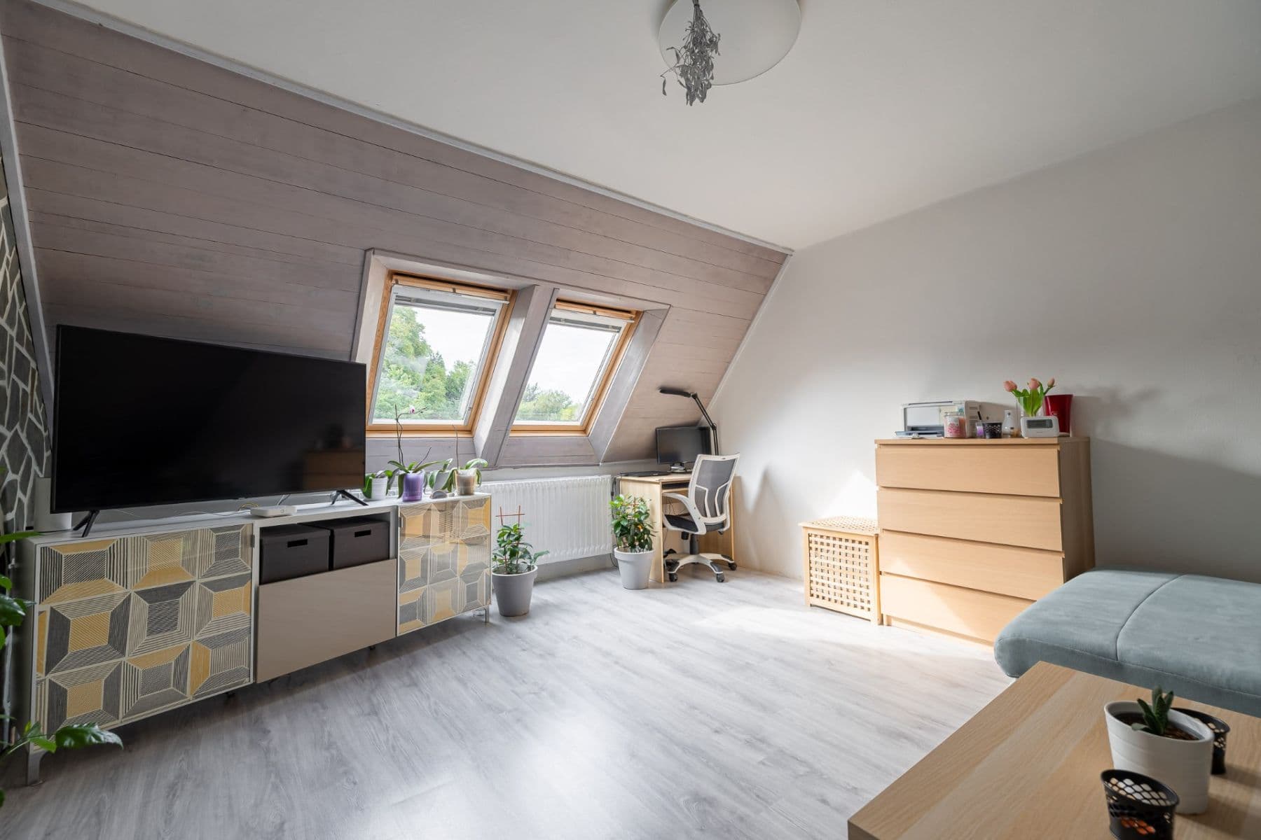 Predaj domu 183 m², pozemek 1.059 m², Na Křížku, Měšice, Středočeský kraj Predaj domu 183 m², pozemek 1.059 m², Na Křížku, Měšice, Středočeský kraj