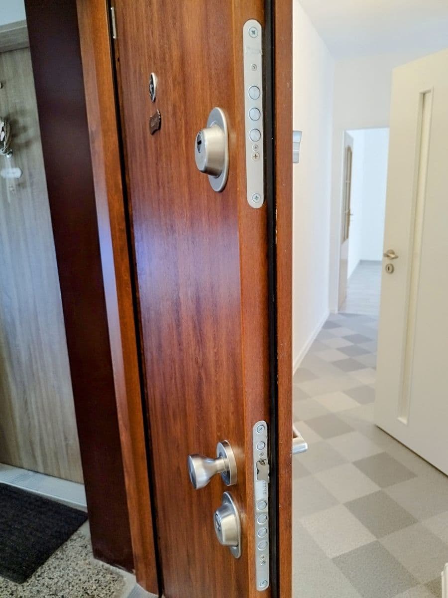 Prenájom bytu 2-izbový 60 m², Pod nádražím, Kraslice, Karlovarský kraj Prenájom bytu 2-izbový 60 m², Pod nádražím, Kraslice, Karlovarský kraj