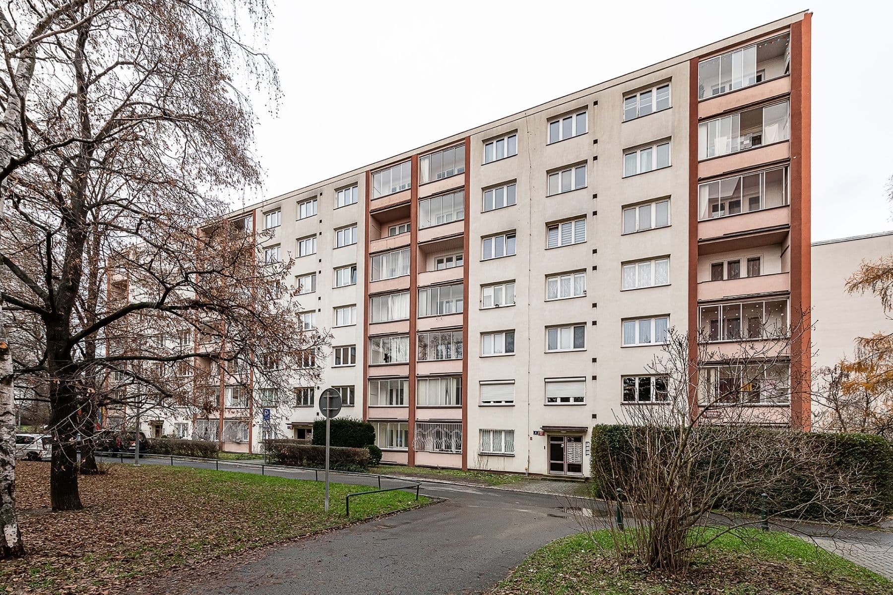 Predaj bytu 3-izbový 56 m², Mozambická, Praha, Praha Predaj bytu 3-izbový 56 m², Mozambická, Praha, Praha