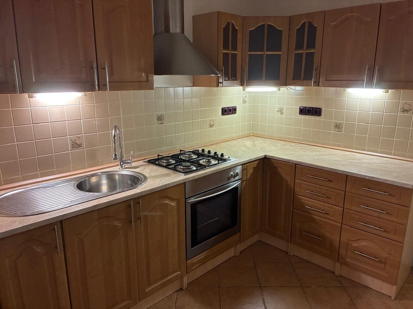 Prenájom bytu 3-izbový 68 m², Dürerova, Praha, Praha Prenájom bytu 3-izbový 68 m², Dürerova, Praha, Praha