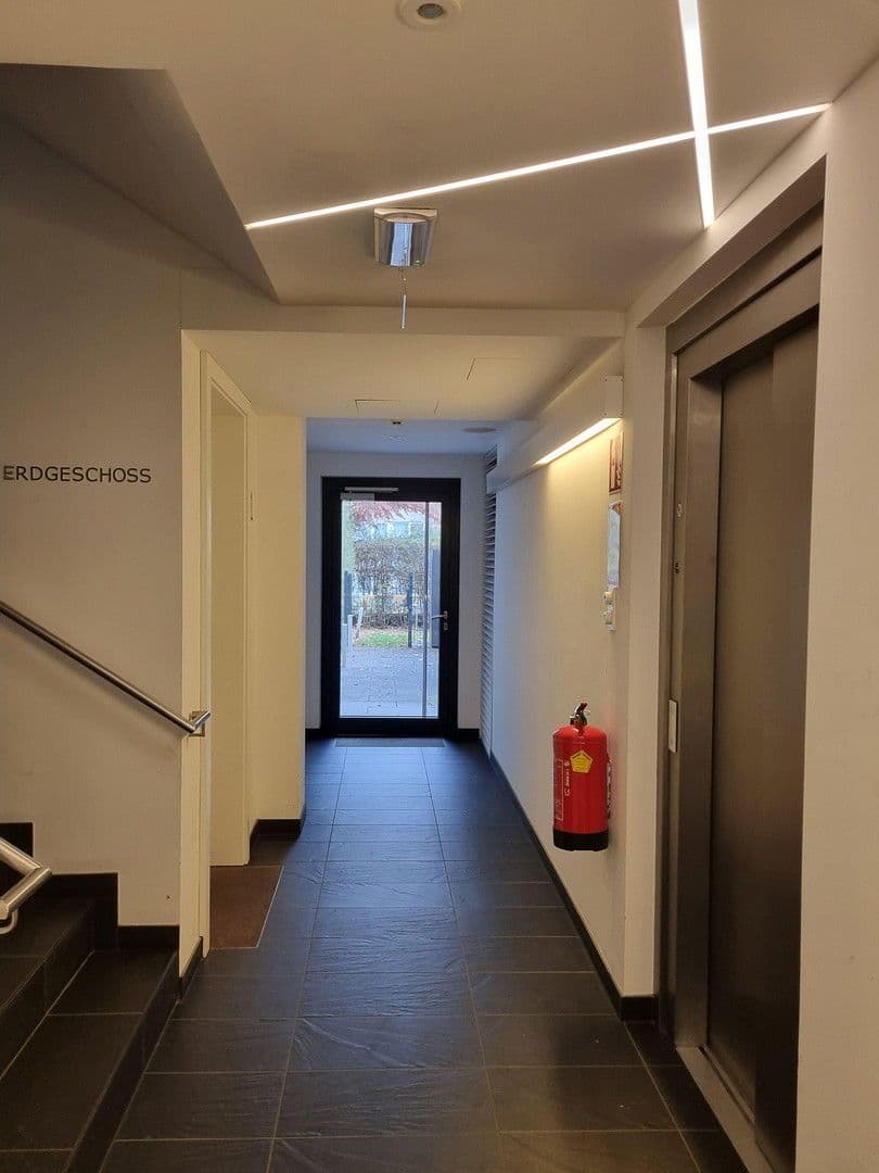 Prenájom bytu 3-izbový 60 m², Wien, Viedeň Prenájom bytu 3-izbový 60 m², Wien, Viedeň