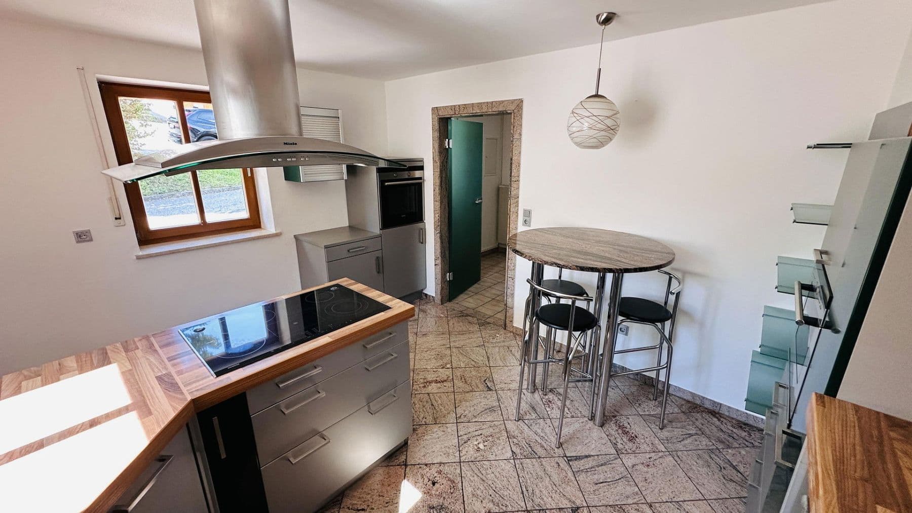 Predaj domu 240 m², pozemek 596 m², Windberg, Bavorsko Predaj domu 240 m², pozemek 596 m², Windberg, Bavorsko