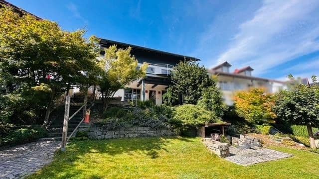 Predaj domu 240 m², pozemek 596 m², Windberg, Bavorsko Predaj domu 240 m², pozemek 596 m², Windberg, Bavorsko