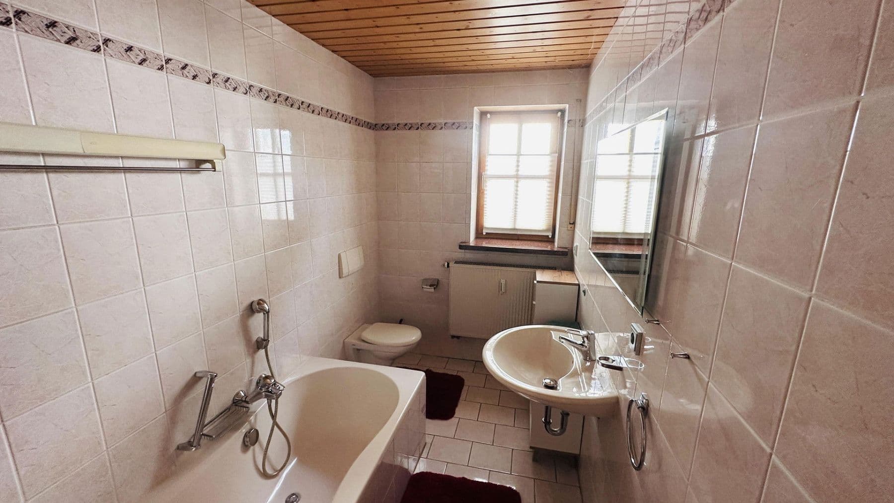 Predaj domu 240 m², pozemek 596 m², Windberg, Bavorsko Predaj domu 240 m², pozemek 596 m², Windberg, Bavorsko