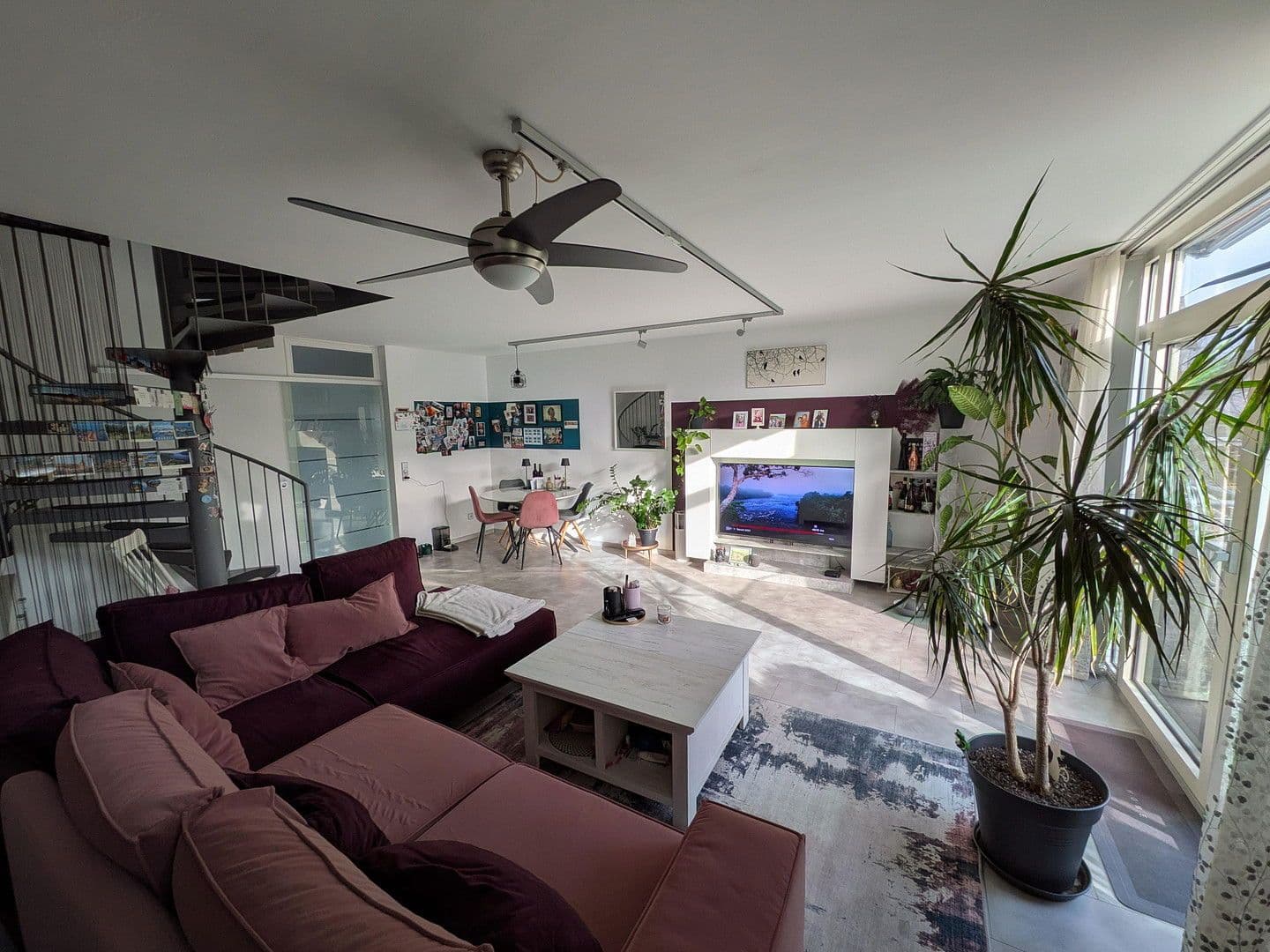 Predaj bytu 3-izbový 90 m², Alte Bergstraße 79, Alsbach-Hähnlein, Hesensko Predaj bytu 3-izbový 90 m², Alte Bergstraße 79, Alsbach-Hähnlein, Hesensko