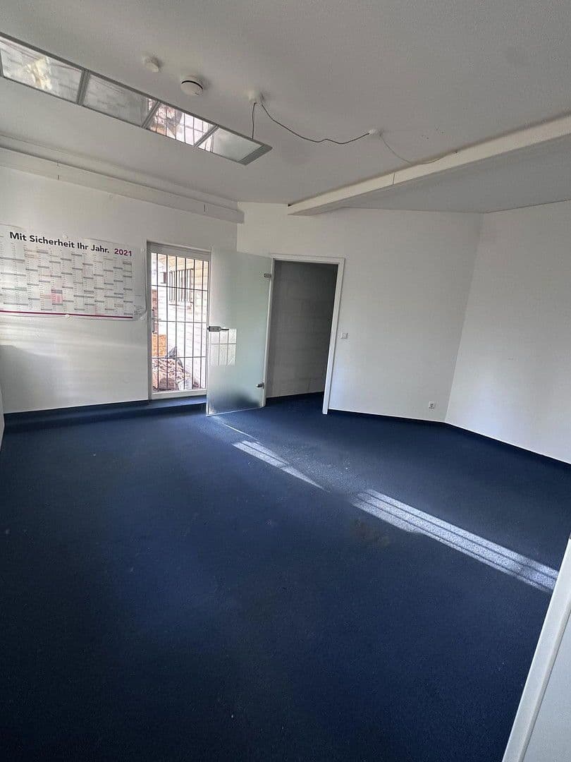 Prenájom kancelárie 433 m², Maximiliankorso 63, Berlin, Berlín Prenájom kancelárie 433 m², Maximiliankorso 63, Berlin, Berlín