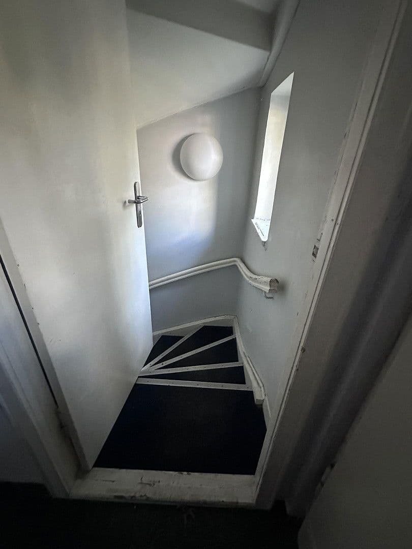 Prenájom kancelárie 433 m², Maximiliankorso 63, Berlin, Berlín Prenájom kancelárie 433 m², Maximiliankorso 63, Berlin, Berlín