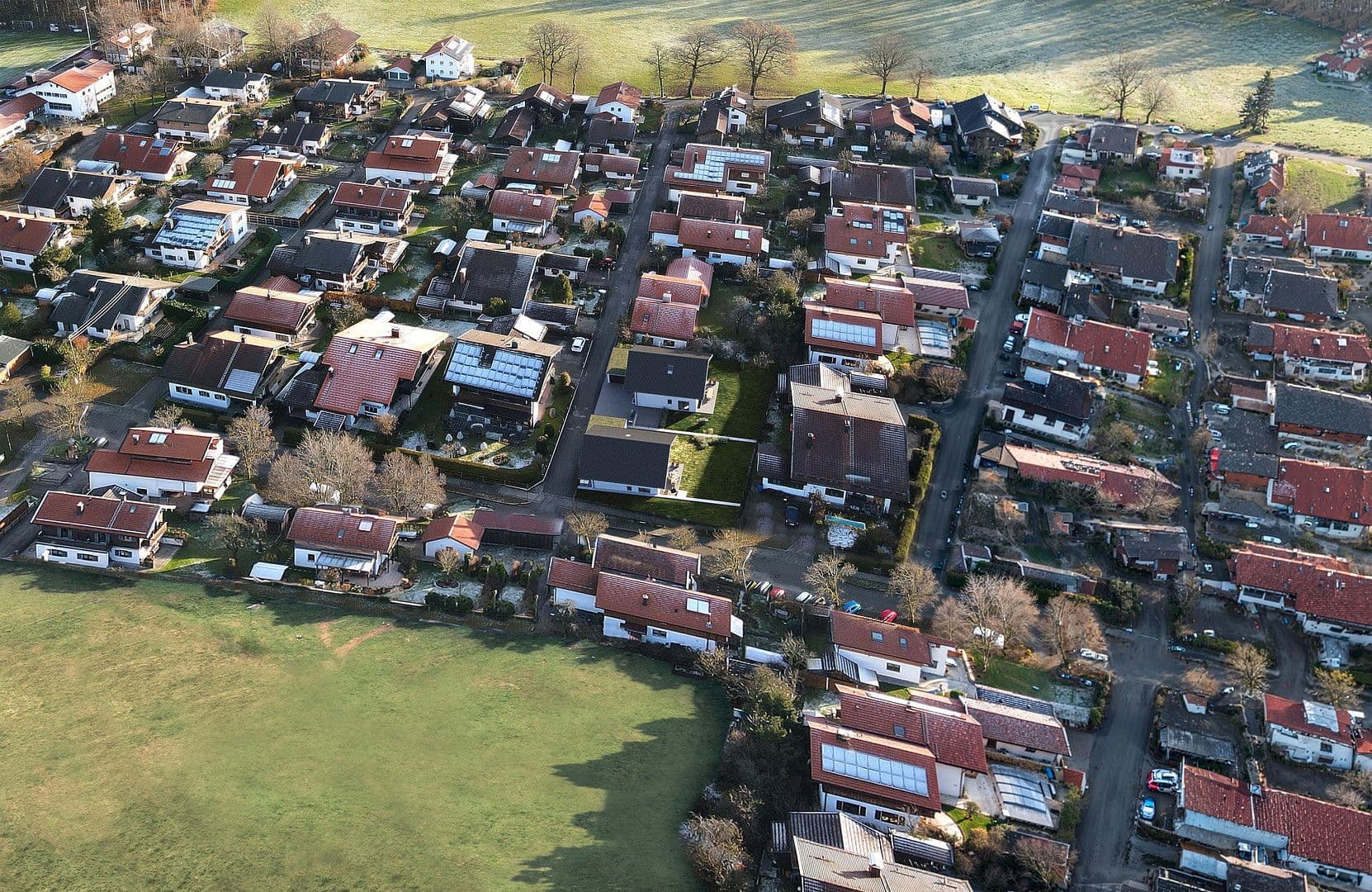 Predaj domu 180 m², pozemek 419 m², Rosenweg 4, Waakirchen, Bavorsko Predaj domu 180 m², pozemek 419 m², Rosenweg 4, Waakirchen, Bavorsko