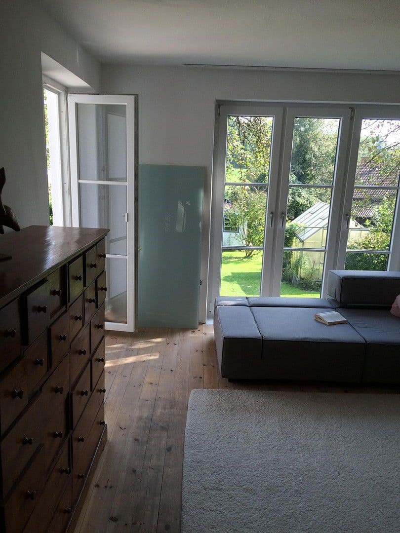 Predaj domu 170 m², pozemek 933 m², Wörthsee, Bavorsko Predaj domu 170 m², pozemek 933 m², Wörthsee, Bavorsko