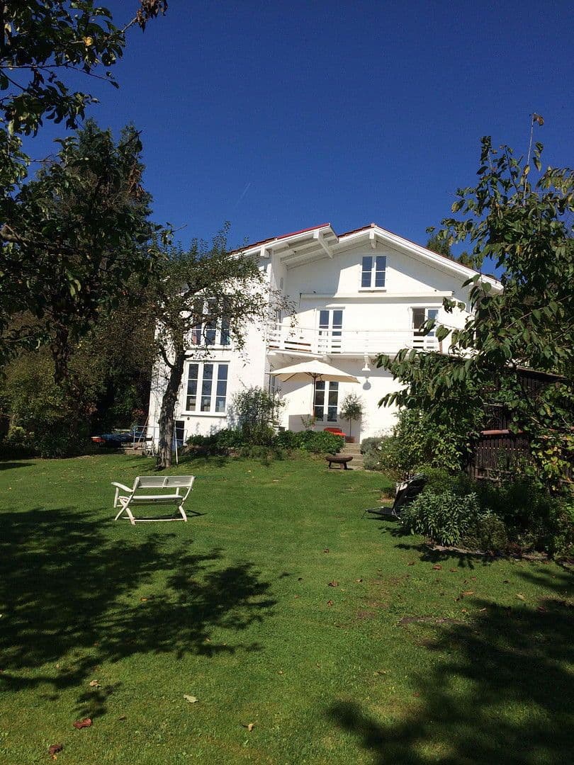 Predaj domu 170 m², pozemek 933 m², Wörthsee, Bavorsko Predaj domu 170 m², pozemek 933 m², Wörthsee, Bavorsko