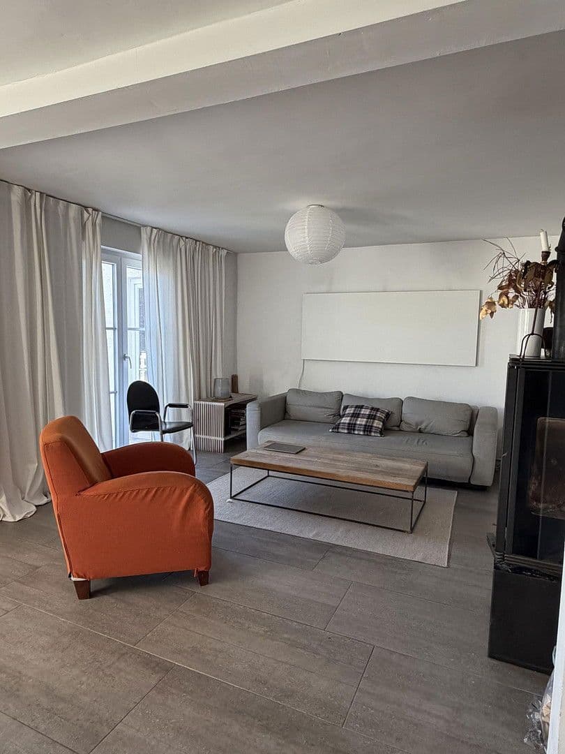 Predaj domu 170 m², pozemek 933 m², Wörthsee, Bavorsko Predaj domu 170 m², pozemek 933 m², Wörthsee, Bavorsko