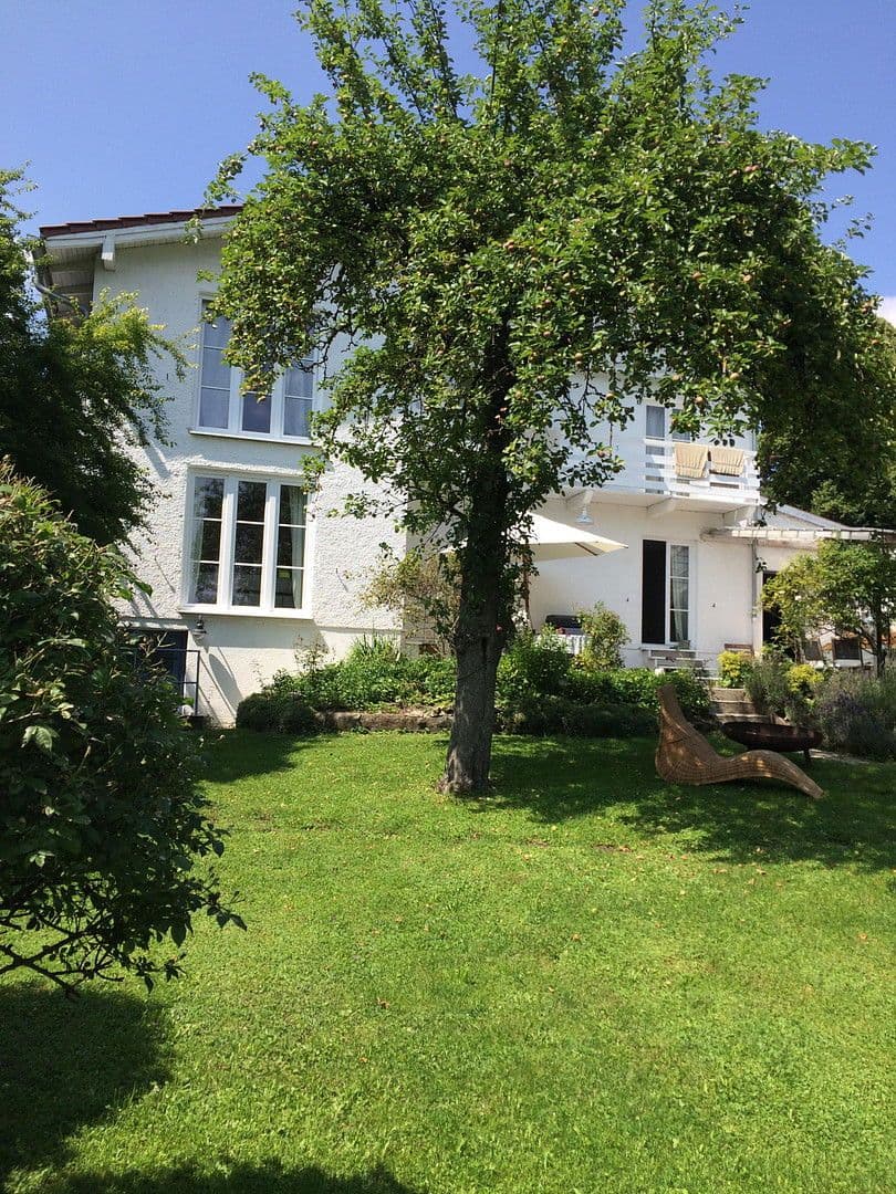 Predaj domu 170 m², pozemek 933 m², Wörthsee, Bavorsko Predaj domu 170 m², pozemek 933 m², Wörthsee, Bavorsko