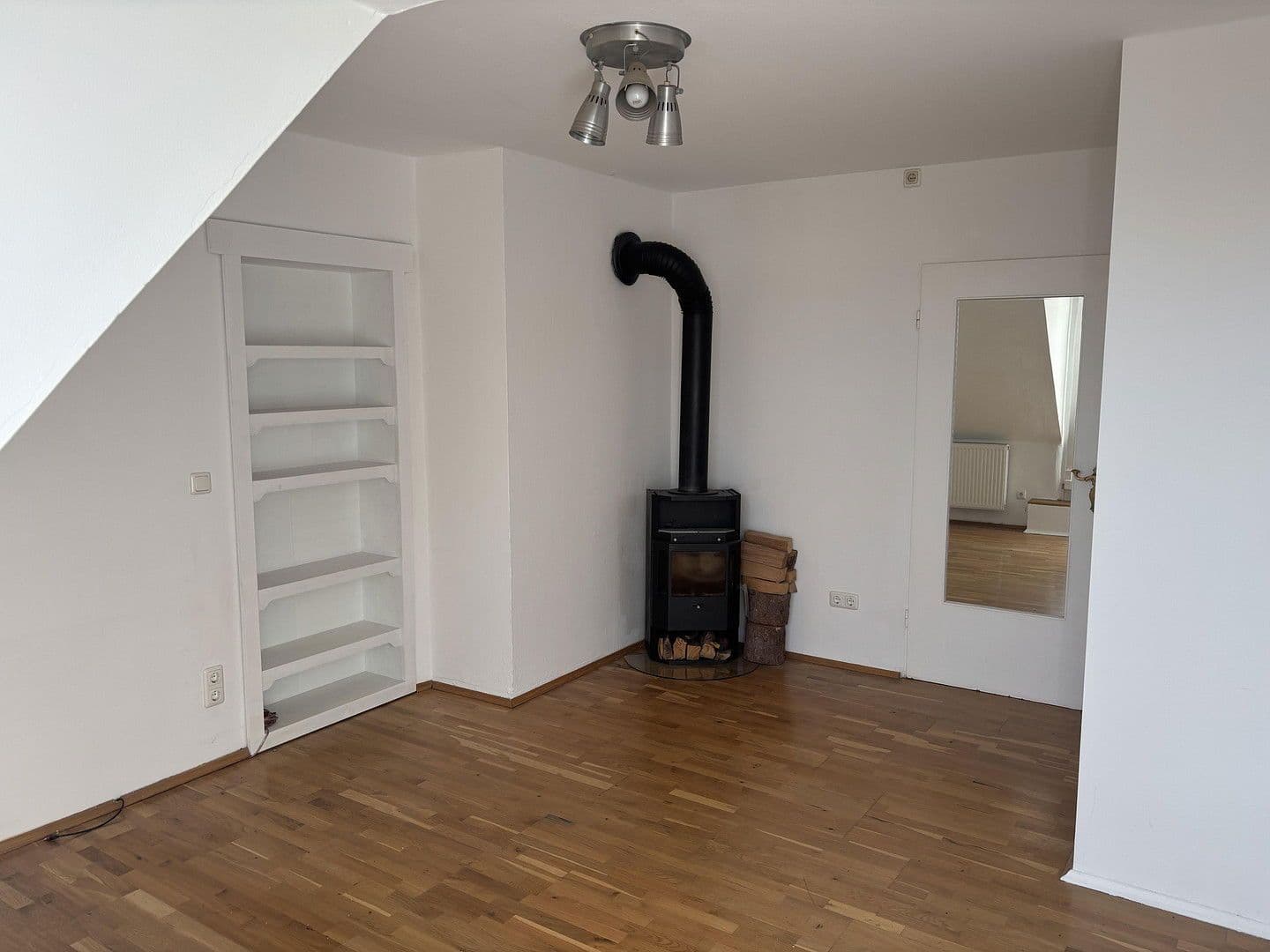 Prenájom bytu 2-izbový 72 m², Baubergerstraße 5, München, Bavorsko Prenájom bytu 2-izbový 72 m², Baubergerstraße 5, München, Bavorsko