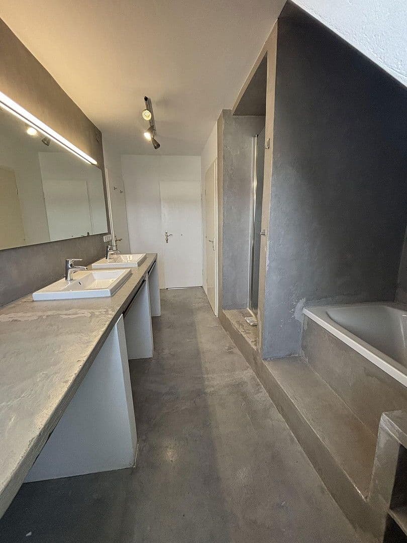 Prenájom bytu 2-izbový 72 m², Baubergerstraße 5, München, Bavorsko Prenájom bytu 2-izbový 72 m², Baubergerstraße 5, München, Bavorsko