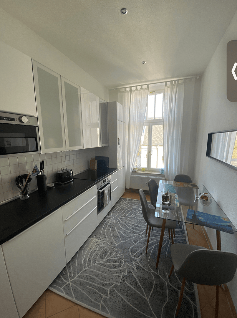 Prenájom bytu 2-izbový 68 m², Leipzig, Sasko Prenájom bytu 2-izbový 68 m², Leipzig, Sasko