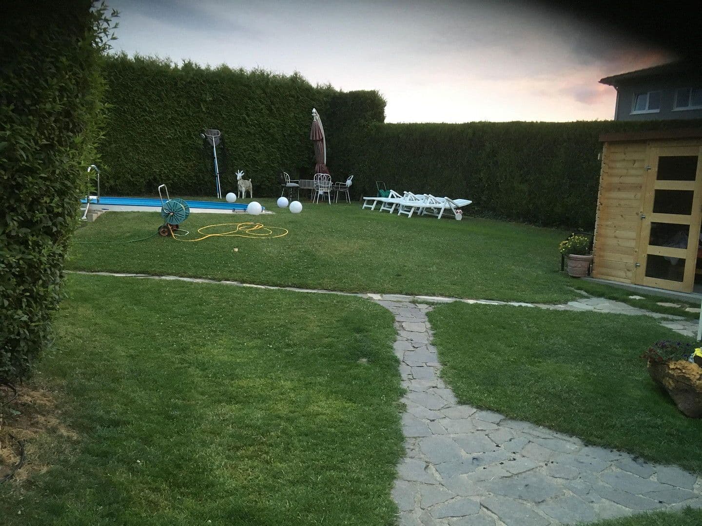 Predaj domu 180 m², pozemek 1.000 m², Oranienstrasse 19, Selters (Westerwald), Porýnie-Falcko Predaj domu 180 m², pozemek 1.000 m², Oranienstrasse 19, Selters (Westerwald), Porýnie-Falcko