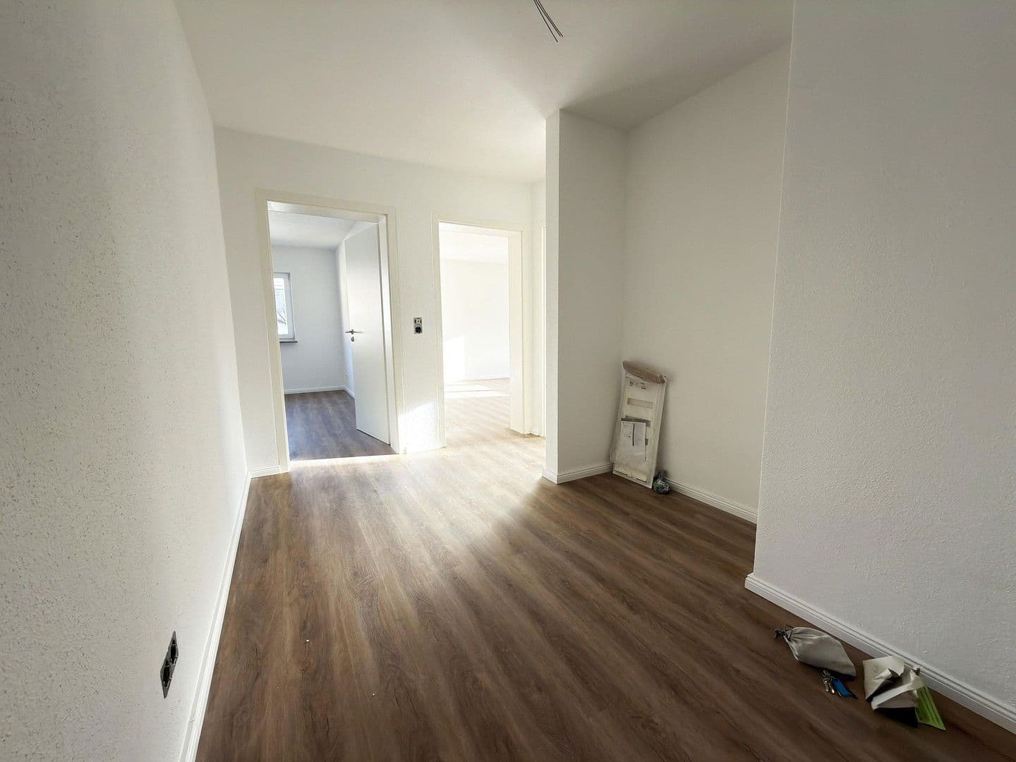 Prenájom bytu 2-izbový 59 m², Stuttgart, Bádensko-Wurttembersko Prenájom bytu 2-izbový 59 m², Stuttgart, Bádensko-Wurttembersko