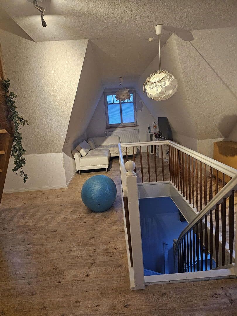 Predaj domu 210 m², pozemek 1.552 m², Neuenkirchen, Dolné Sasko Predaj domu 210 m², pozemek 1.552 m², Neuenkirchen, Dolné Sasko