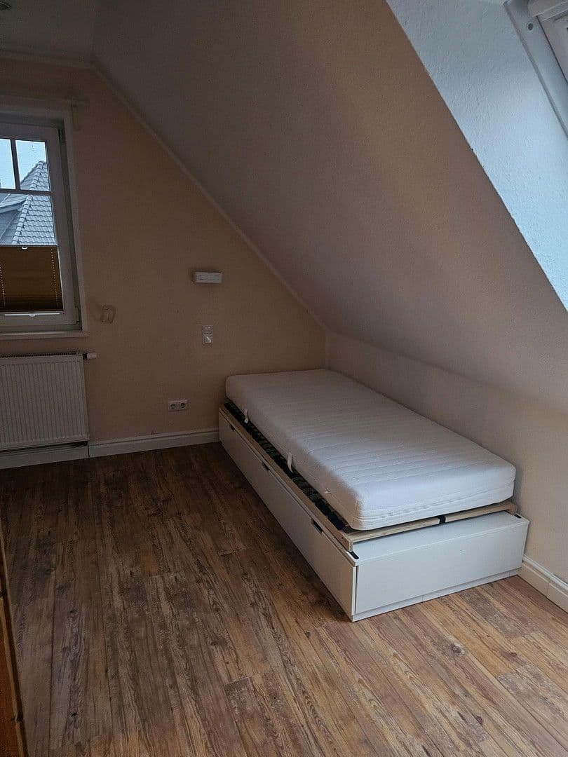 Predaj domu 210 m², pozemek 1.552 m², Neuenkirchen, Dolné Sasko Predaj domu 210 m², pozemek 1.552 m², Neuenkirchen, Dolné Sasko