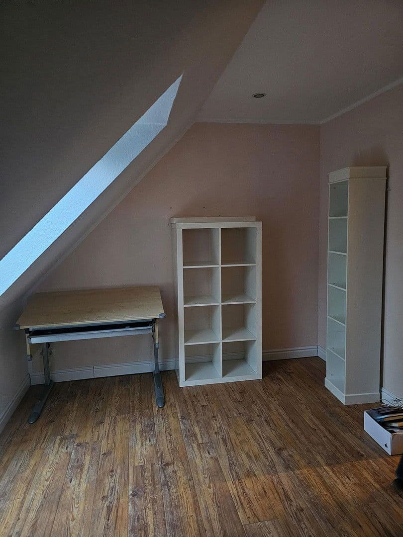 Predaj domu 210 m², pozemek 1.552 m², Neuenkirchen, Dolné Sasko Predaj domu 210 m², pozemek 1.552 m², Neuenkirchen, Dolné Sasko