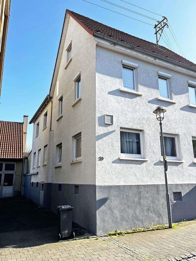 Prenájom bytu 3-izbový 72 m², Heilbronn, Bádensko-Wurttembersko Prenájom bytu 3-izbový 72 m², Heilbronn, Bádensko-Wurttembersko