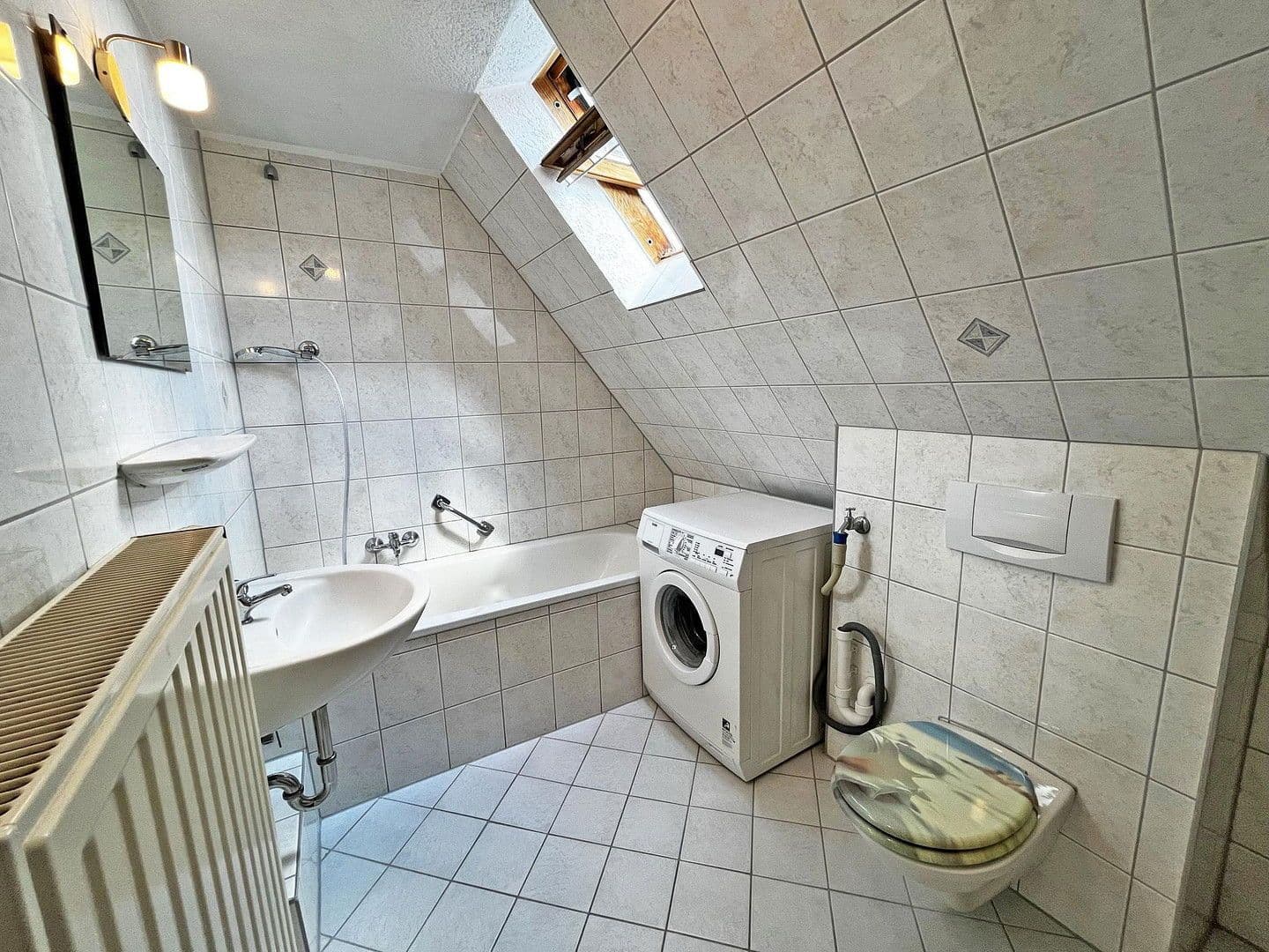 Prenájom bytu 3-izbový 72 m², Heilbronn, Bádensko-Wurttembersko Prenájom bytu 3-izbový 72 m², Heilbronn, Bádensko-Wurttembersko