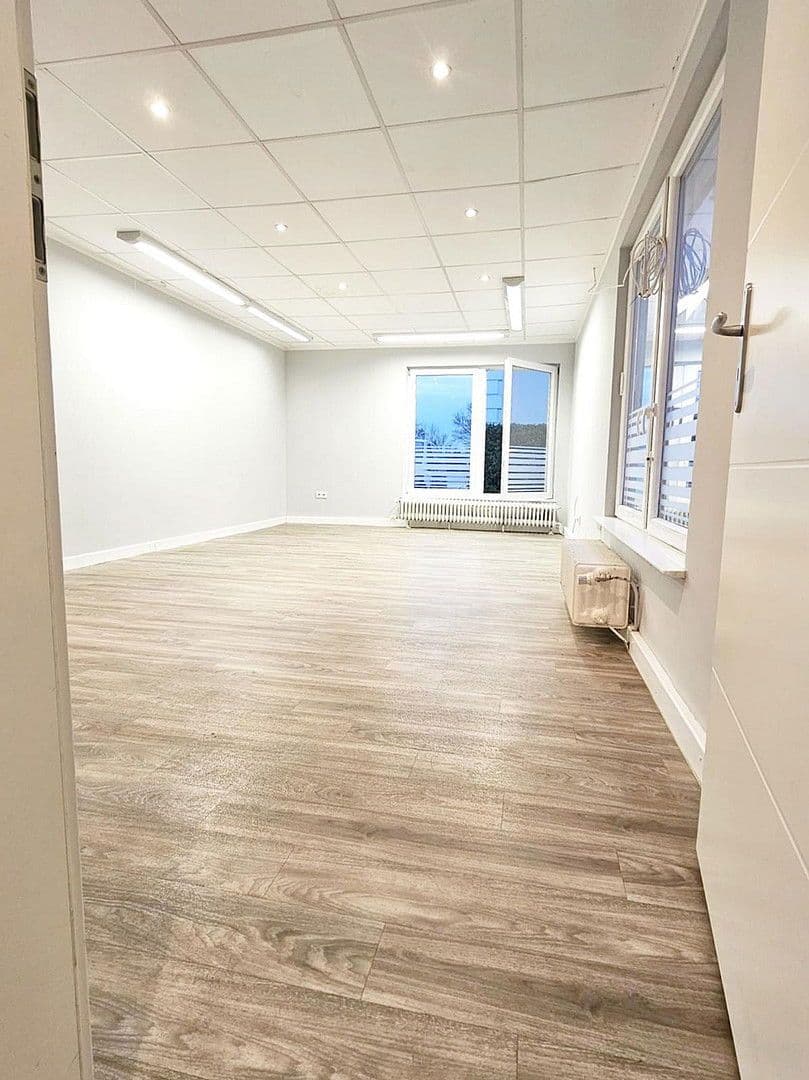 Prenájom domu 42 m², pozemek 350 m², Steinbeker Markt 4, Hamburg, Hamburg Prenájom domu 42 m², pozemek 350 m², Steinbeker Markt 4, Hamburg, Hamburg