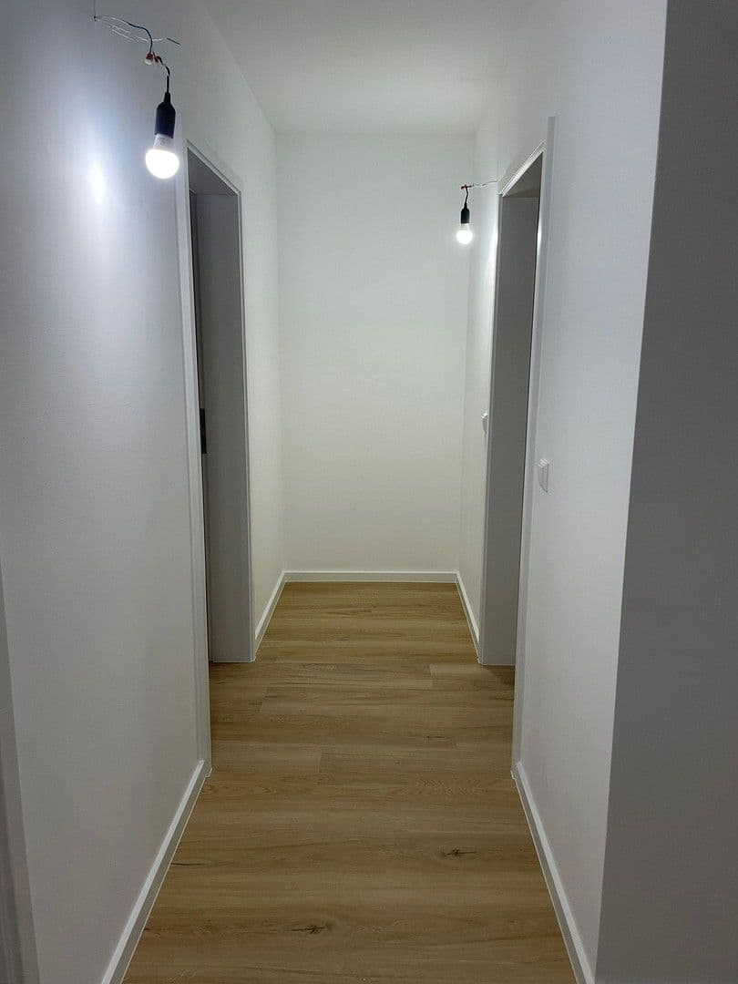 Prenájom bytu 4-izbový 110 m², Ahornring 17, Taufkirchen, Bavorsko Prenájom bytu 4-izbový 110 m², Ahornring 17, Taufkirchen, Bavorsko