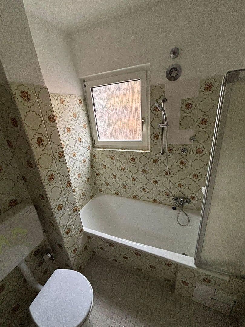 Prenájom bytu 1-izbový 39 m², Mannheim, Bádensko-Wurttembersko Prenájom bytu 1-izbový 39 m², Mannheim, Bádensko-Wurttembersko