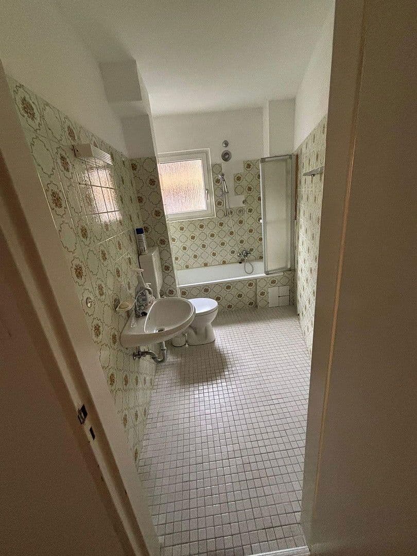 Prenájom bytu 1-izbový 39 m², Mannheim, Bádensko-Wurttembersko Prenájom bytu 1-izbový 39 m², Mannheim, Bádensko-Wurttembersko