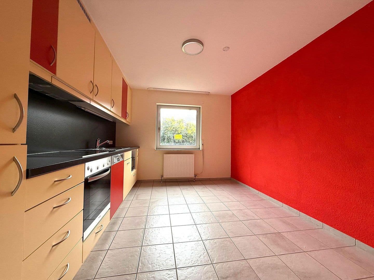 Predaj domu 208 m², pozemek 1.000 m², Im Schlot 14, Möckmühl, Bádensko-Wurttembersko Predaj domu 208 m², pozemek 1.000 m², Im Schlot 14, Möckmühl, Bádensko-Wurttembersko