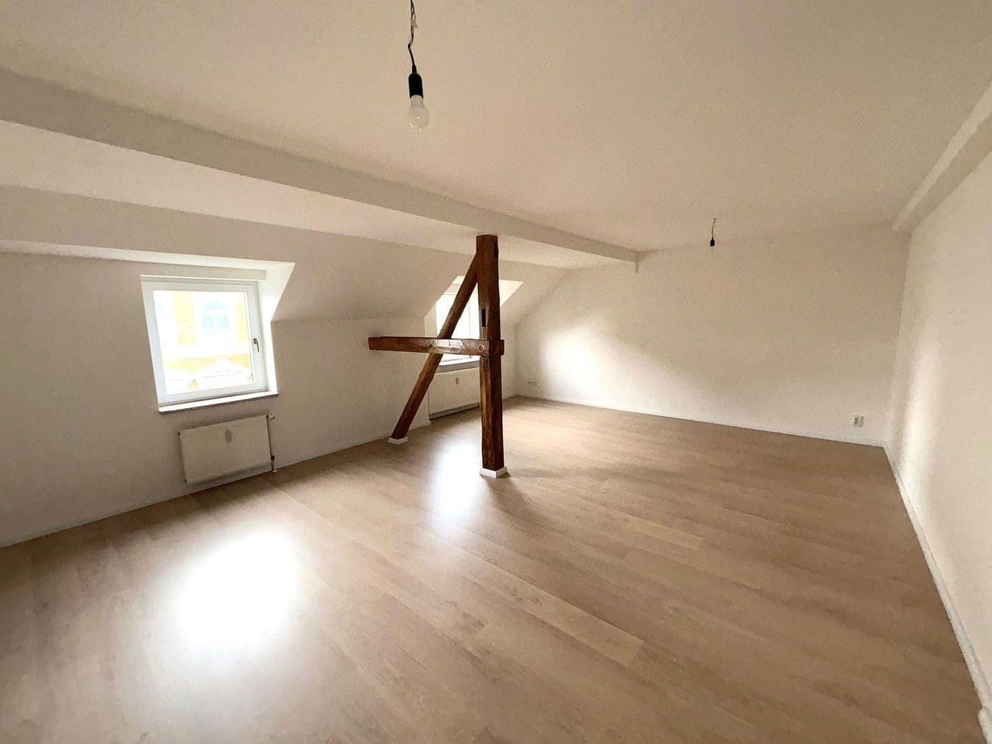 Prenájom bytu 3-izbový 118 m², Breiter Weg 226, Magdeburg, Sasko-Anhaltsko Prenájom bytu 3-izbový 118 m², Breiter Weg 226, Magdeburg, Sasko-Anhaltsko