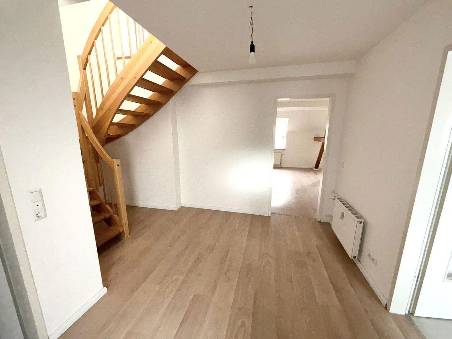 Prenájom bytu 3-izbový 118 m², Breiter Weg 226, Magdeburg, Sasko-Anhaltsko Prenájom bytu 3-izbový 118 m², Breiter Weg 226, Magdeburg, Sasko-Anhaltsko