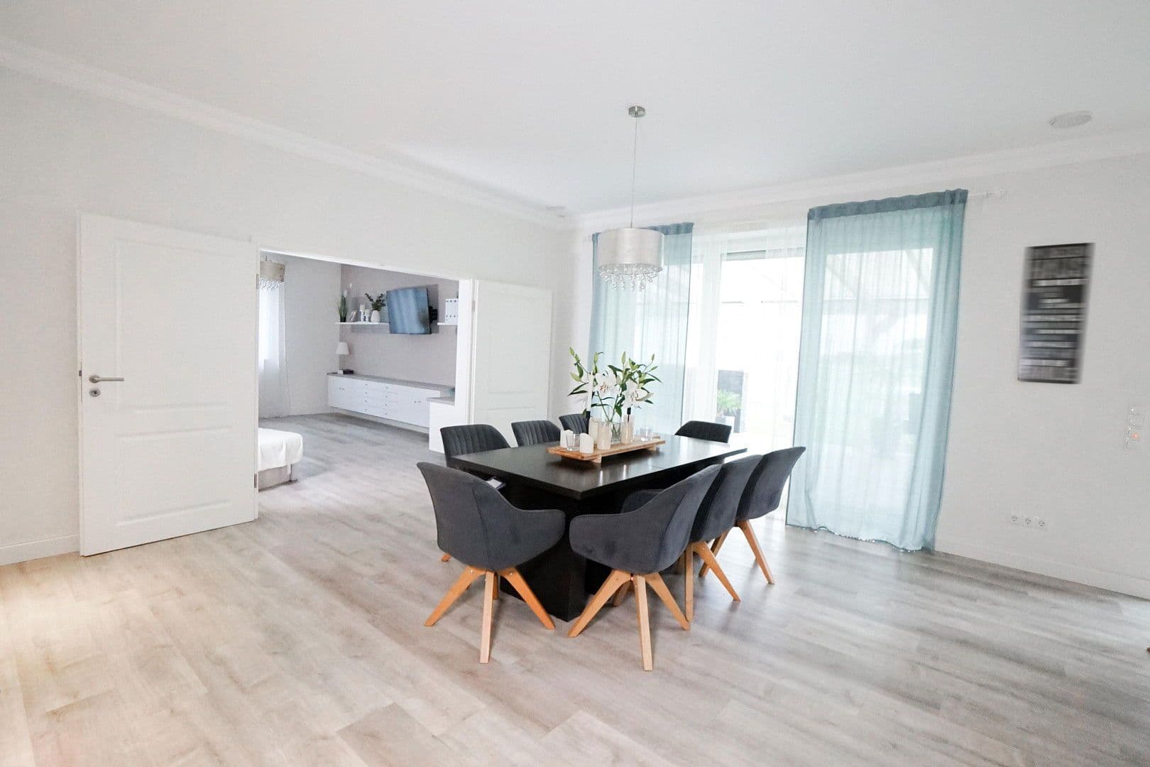 Predaj domu 280 m², pozemek 685 m², Löningen, Dolné Sasko Predaj domu 280 m², pozemek 685 m², Löningen, Dolné Sasko