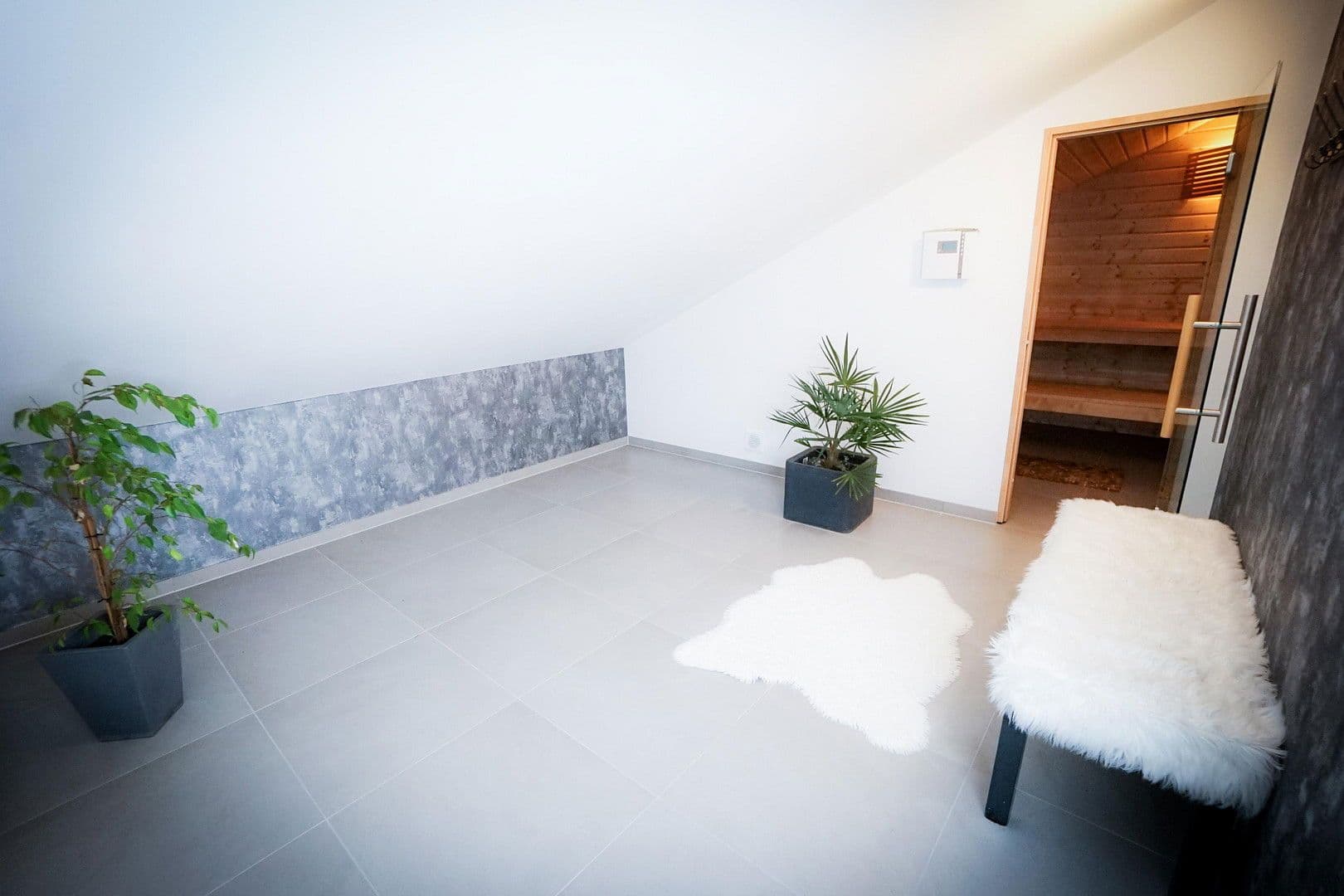 Predaj domu 280 m², pozemek 685 m², Löningen, Dolné Sasko Predaj domu 280 m², pozemek 685 m², Löningen, Dolné Sasko